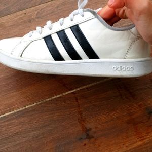 Adidas Superstars